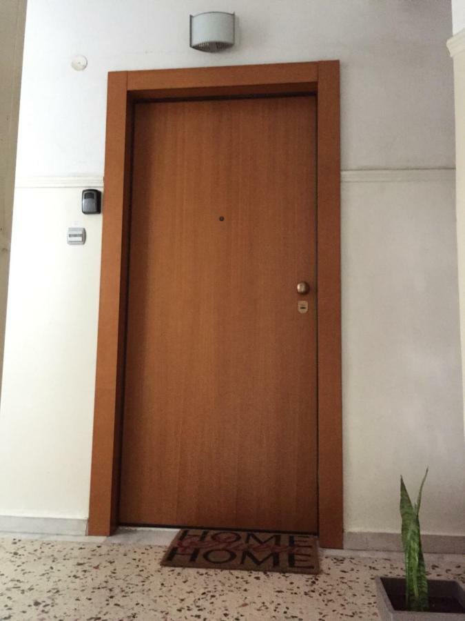 Leoforos 28Is Oktovriou Apartment Солун Екстериор снимка
